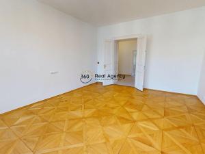 Pronájem bytu 3+1, Praha - Smíchov, Drtinova, 97 m2