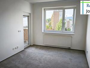 Pronájem bytu 3+kk, Liberec, Tyršova, 75 m2