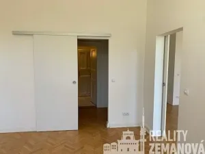 Pronájem bytu 2+1, Praha - Vinohrady, Řipská, 75 m2