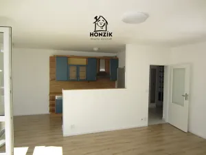 Pronájem bytu 2+kk, Praha - Jinonice, U kříže, 57 m2