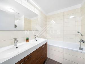 Prodej bytu 5+kk, Tuchoměřice, V Kněžívce, 120 m2