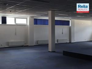 Pronájem kanceláře, Liberec, nám. Soukenné, 262 m2