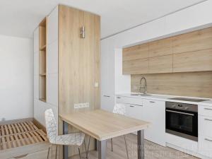Pronájem bytu 1+kk, Praha - Záběhlice, Topolová, 31 m2