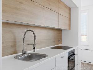 Pronájem bytu 1+kk, Praha - Záběhlice, Topolová, 31 m2