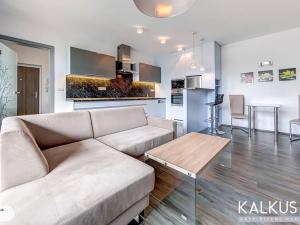 Prodej bytu 2+kk, Hradec Králové, Slunečná, 54 m2