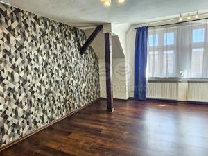 Prodej bytu 2+kk, Přelouč, Václavské náměstí, 72 m2
