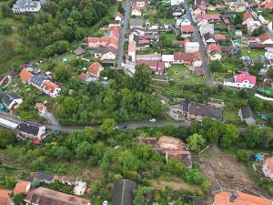 Prodej pozemku pro bydlení, Tetín, V Rybářích, 782 m2