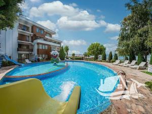 Prodej bytu 2+kk, Sveti Vlas, Bulharsko, 64 m2