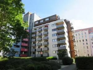 Pronájem bytu 1+kk, Praha - Vysočany, Paříkova, 31 m2