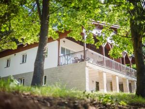 Prodej chaty, Bítov, 300 m2