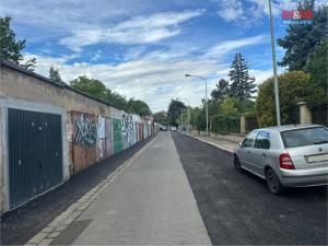 Pronájem garáže, Praha - Dejvice, 16 m2