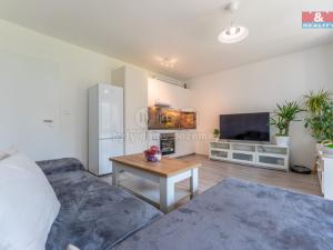 Pronájem bytu 2+kk, Praha - Ruzyně, Huppnerova, 54 m2