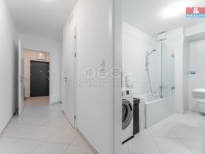Pronájem bytu 2+kk, Praha - Ruzyně, Huppnerova, 54 m2