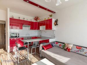 Prodej bytu 2+kk, Ostrava, Plzeňská, 49 m2