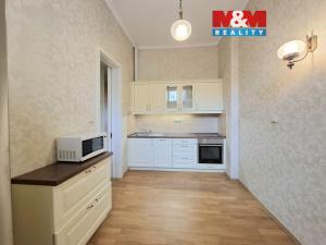 Pronájem bytu 4+1, Karlovy Vary, Varšavská, 105 m2