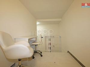 Pronájem, Karlovy Vary - Rybáře, U Koupaliště, 10 m2