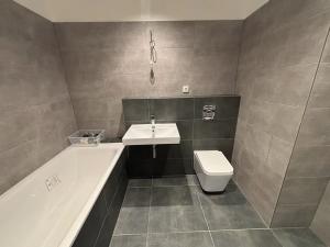 Prodej bytu 2+kk, Praha - Třebonice, Do zahrádek II, 64 m2