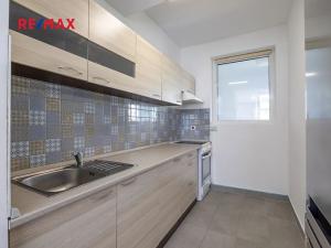 Pronájem bytu 2+kk, Praha - Stodůlky, Petržílkova, 53 m2