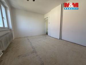 Prodej bytu 3+1, Krupá, 69 m2