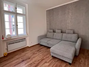 Prodej bytu 2+1, Karlovy Vary, Krále Jiřího, 85 m2