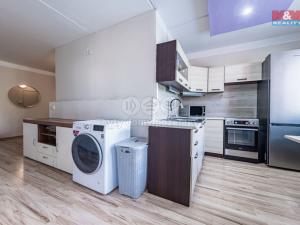 Prodej bytu 3+1, Chomutov, Borová, 62 m2