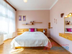 Prodej bytu 3+1, Slaný, Navrátilova, 146 m2