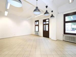 Pronájem obchodního prostoru, Hradec Králové, Pospíšilova, 78 m2