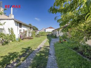 Prodej obchodního prostoru, Čelákovice, Na Hrázi, 650 m2