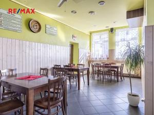 Prodej obchodního prostoru, Čelákovice, Na Hrázi, 650 m2