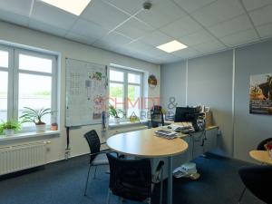 Pronájem kanceláře, Hustopeče, Herbenova, 526 m2