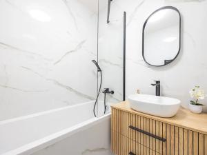 Prodej bytu 3+kk, Praha - Kamýk, Zárubova, 60 m2