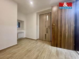Prodej atypického bytu, Slaný, Ouvalova, 39 m2