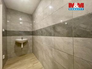 Prodej atypického bytu, Slaný, Ouvalova, 37 m2