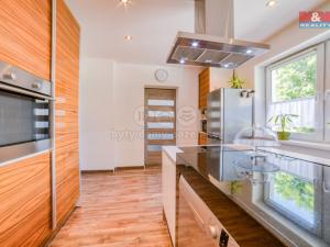 Prodej rodinného domu, Luby, Příčná, 250 m2