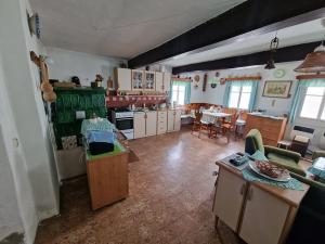 Prodej rodinného domu, Osečná, 216 m2