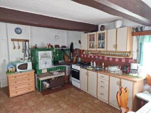 Prodej rodinného domu, Osečná, 216 m2