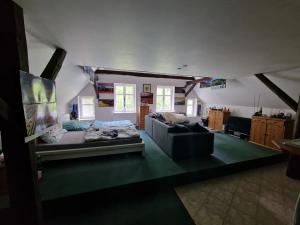 Prodej rodinného domu, Osečná, 216 m2