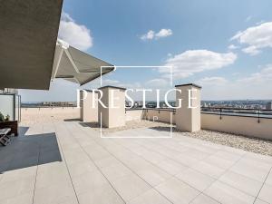 Pronájem bytu 1+kk, Praha, Zvěřinova, 39 m2