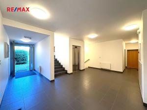 Pronájem bytu 3+kk, Praha - Hostavice, Vidlák, 85 m2