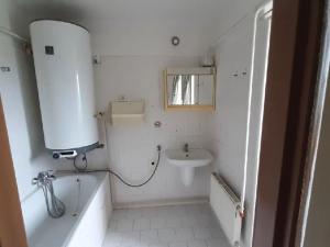 Prodej bytu 3+1, Malá Skála, 56 m2