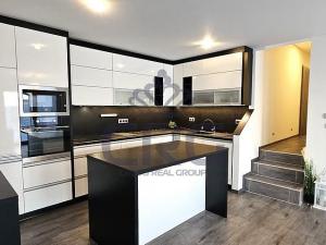 Pronájem bytu 3+kk, Moravské Knínice, Pod Školou, 114 m2