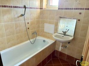 Pronájem bytu 2+kk, Šternberk, Husova, 40 m2