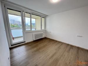 Pronájem bytu 3+1, Praha - Michle, Pod dálnicí, 76 m2