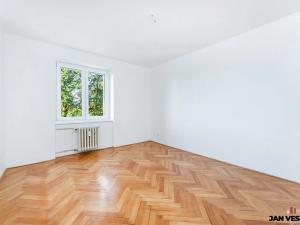 Pronájem bytu 2+1, Praha - Čakovice, Svratecká, 55 m2