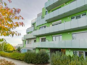 Pronájem bytu 1+kk, Praha - Řeporyje, Kakosova, 33 m2