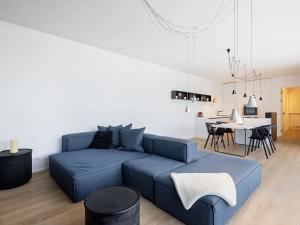 Pronájem vily, Praha - Horní Měcholupy, U Golfu, 188 m2