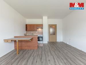 Prodej bytu 2+kk, Benešov nad Ploučnicí, Sídliště, 39 m2