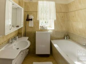 Pronájem bytu 2+kk, Praha - Krč, Nad pískovnou, 104 m2