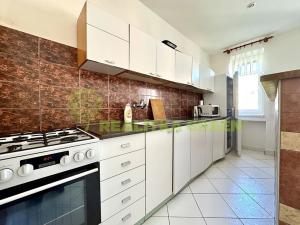 Pronájem bytu 3+1, Vsetín, Na Kamencoch, 81 m2