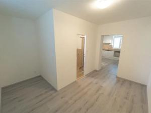 Prodej vícegeneračního domu, Pěčice, 206 m2